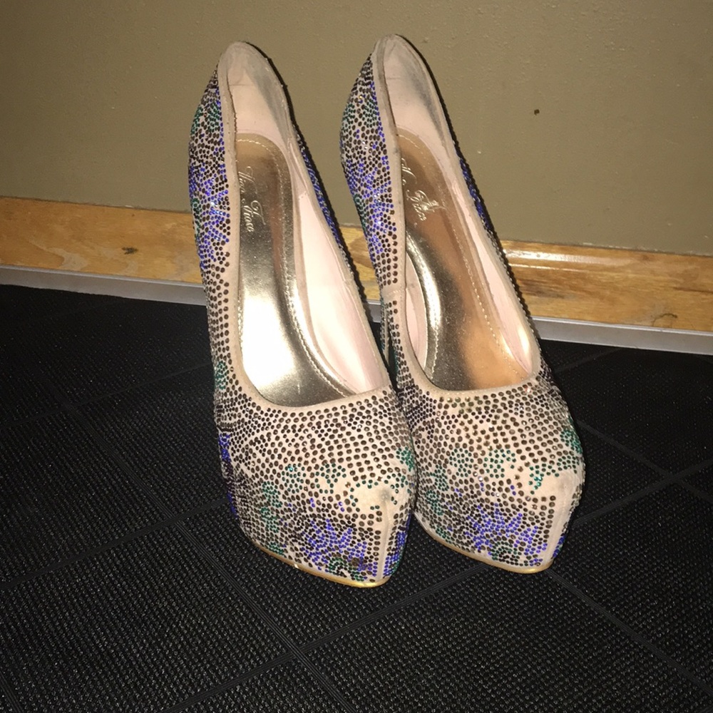 Platform heels